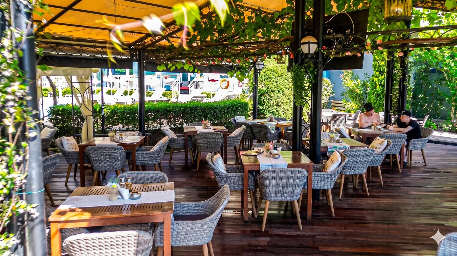 Restaurant — Hotel Favorit, Sunny Beach
